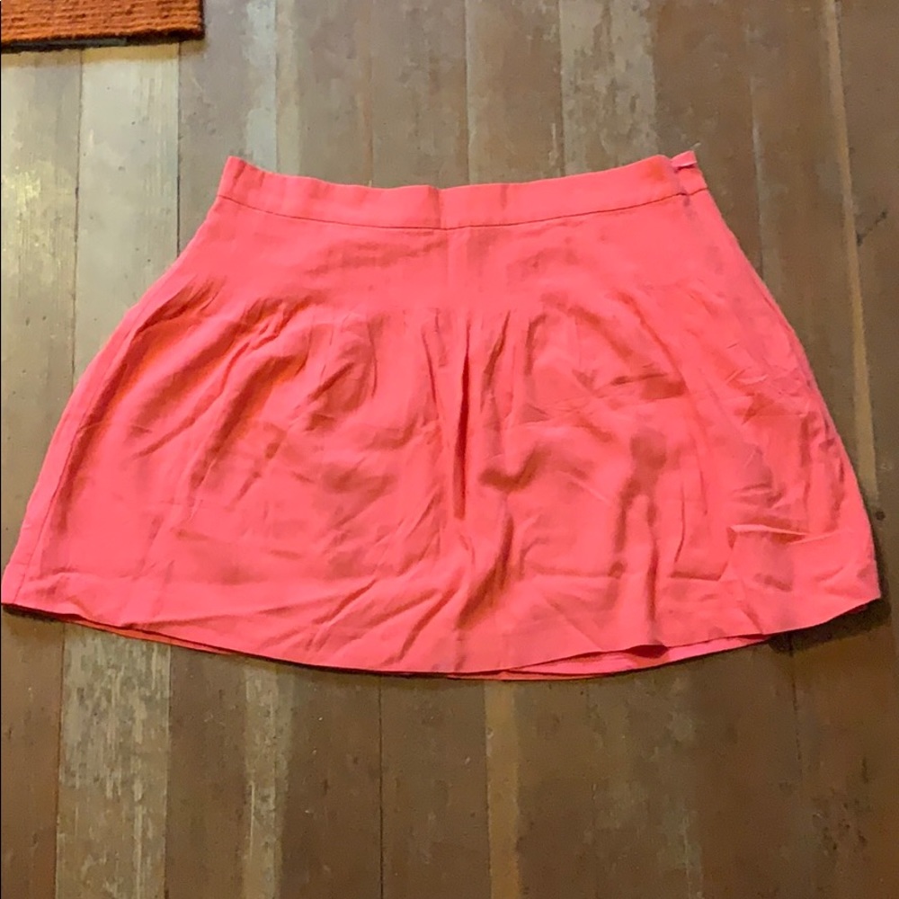 Gap salmon colored mini-skirt